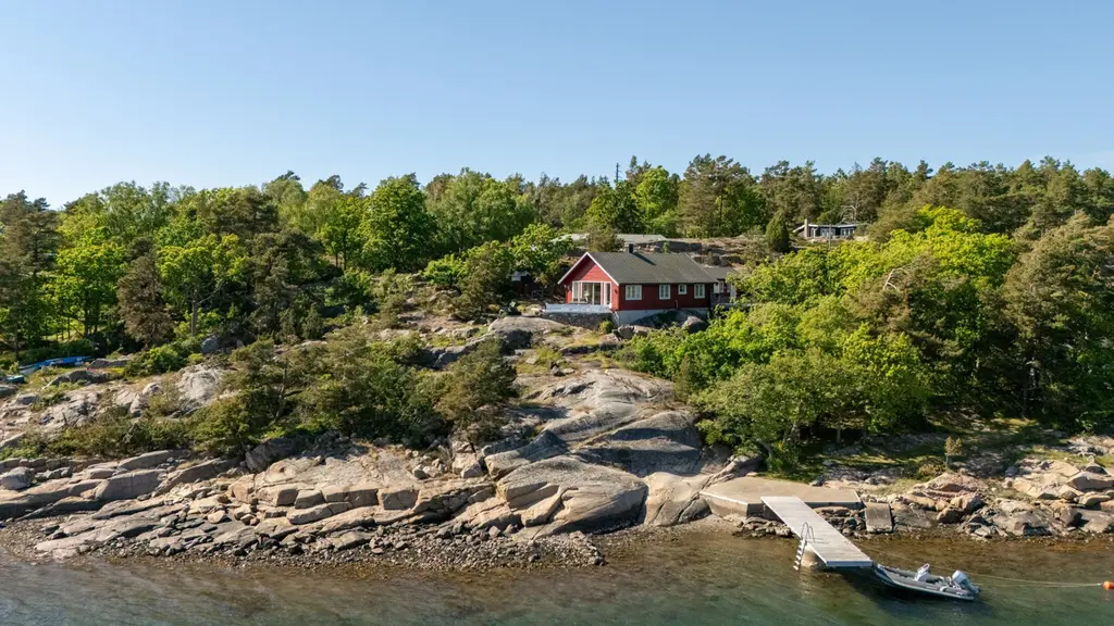 Herlig fritidseiendom med hytte og anneks