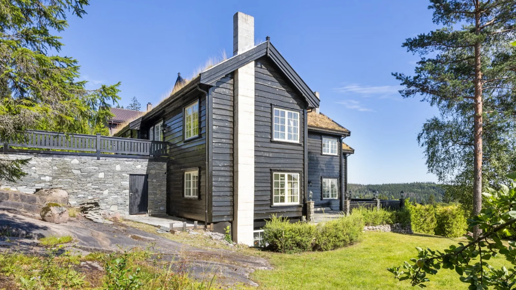 Fantastisk eiendom på 615 kvm med panoramautsikt