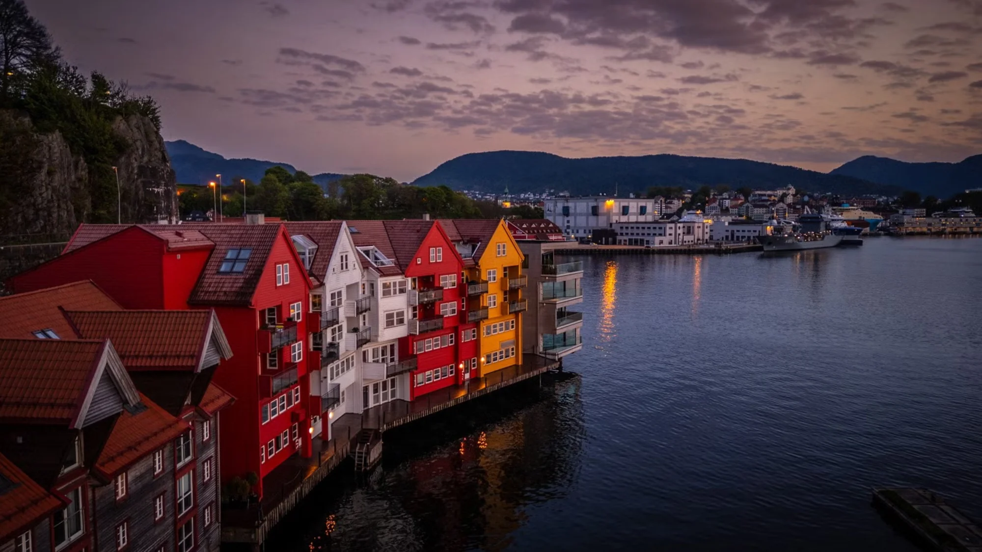 Toppleilighet i sjøkanten