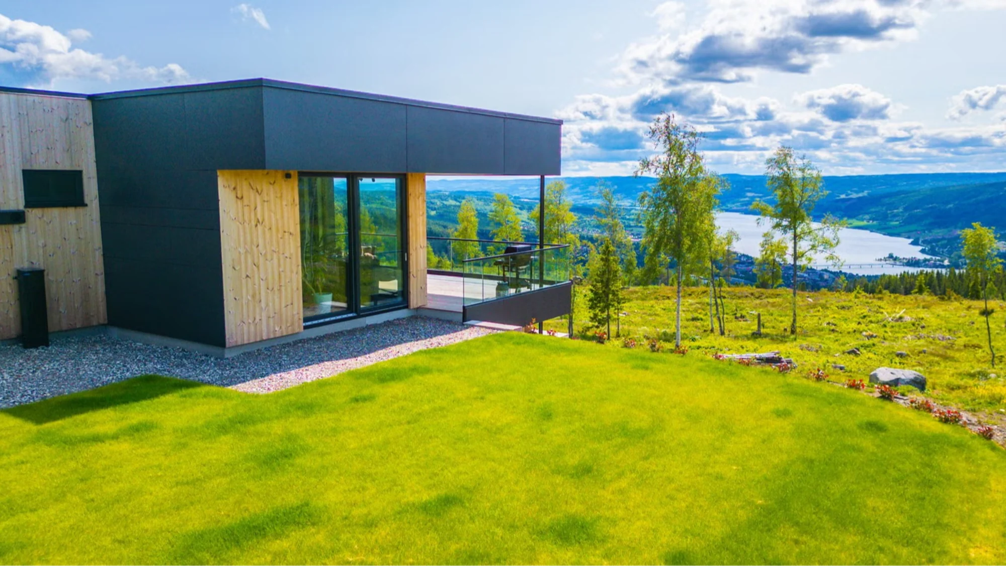 Påkostet Urbanhus fra 2023 med panoramautsikt over Lillehammer