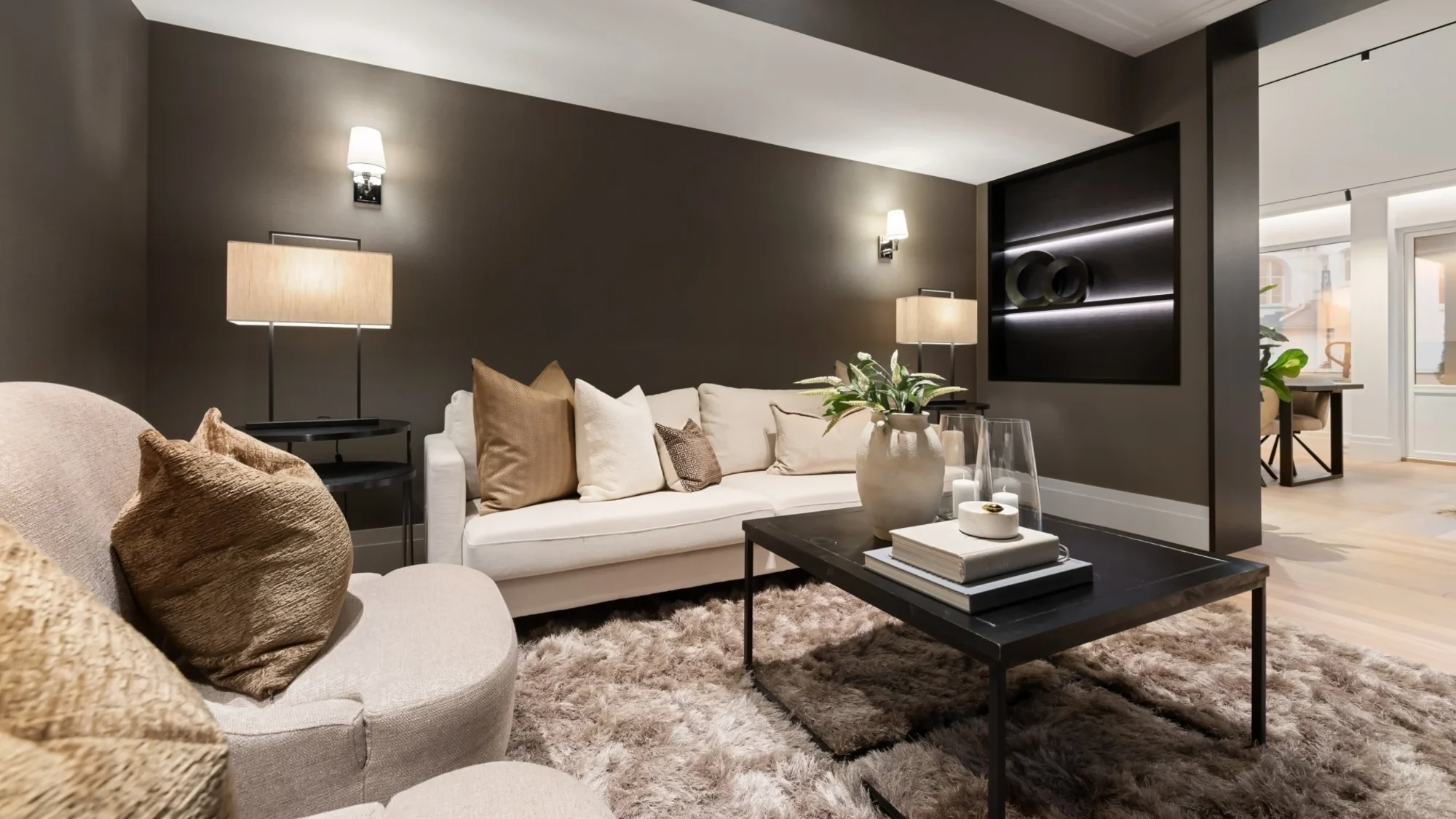 Ny & særdeles lekker 4-roms.