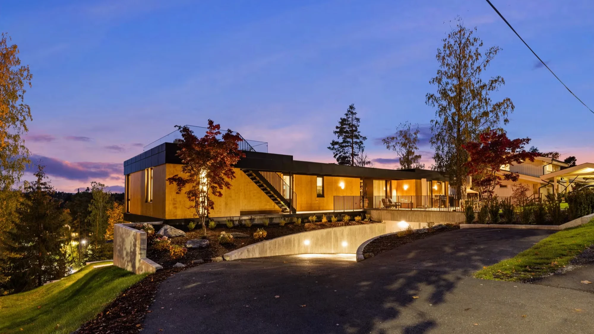 Nybygget og rålekker enebolig med meget høy standard