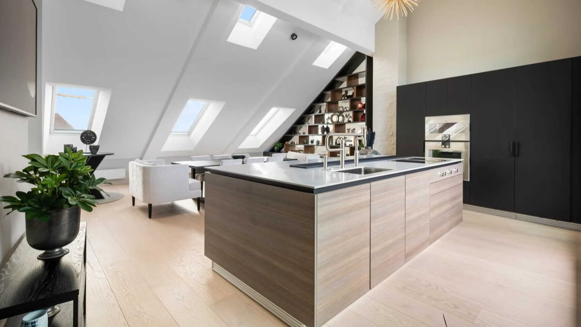 Toppleilighet med takterrasse på Frogner