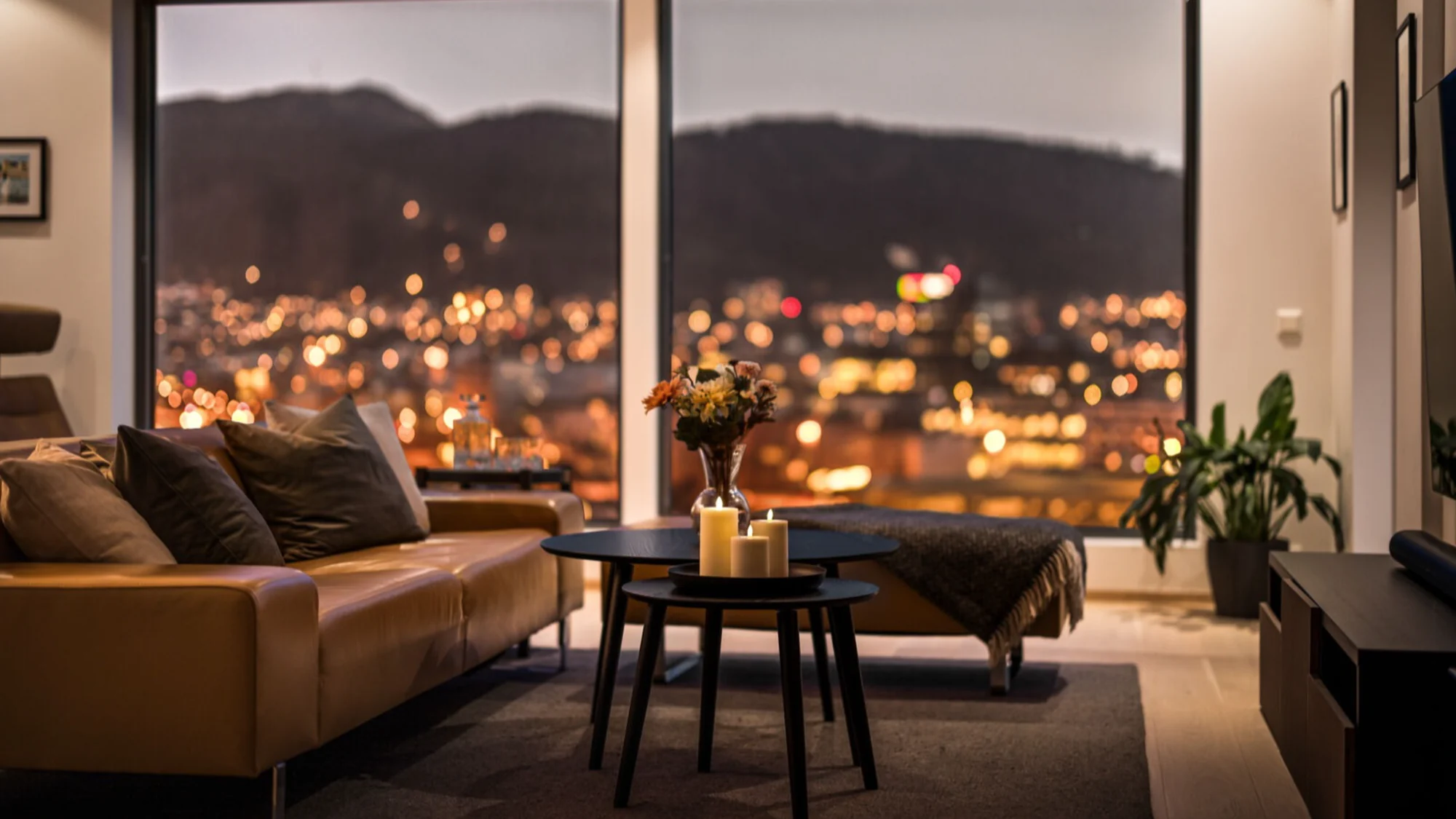 Rålekker og påkostet hjørne- og utsiktsleilighet fra 2023