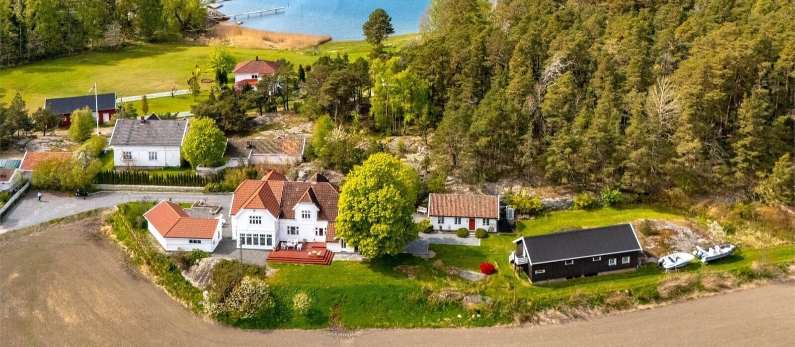 Idyllisk skjærgårdvilla i vakre Engelsviken