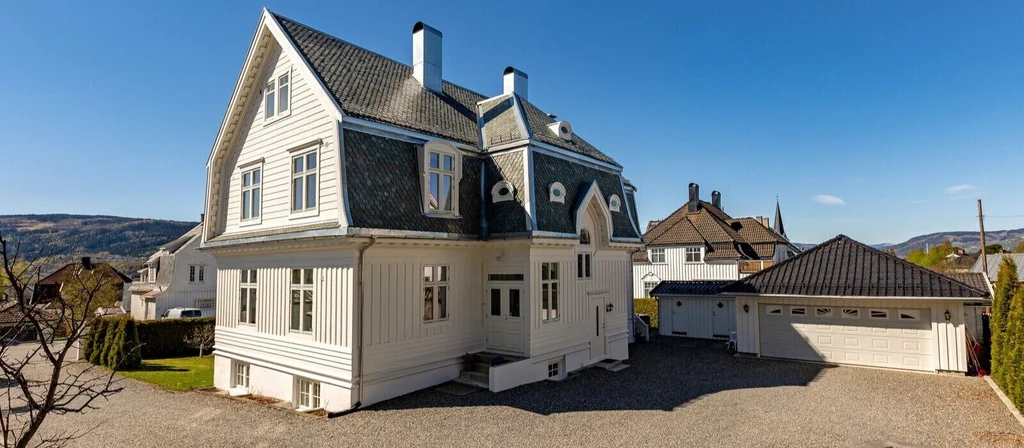 Stor og romslig villa m/utleie