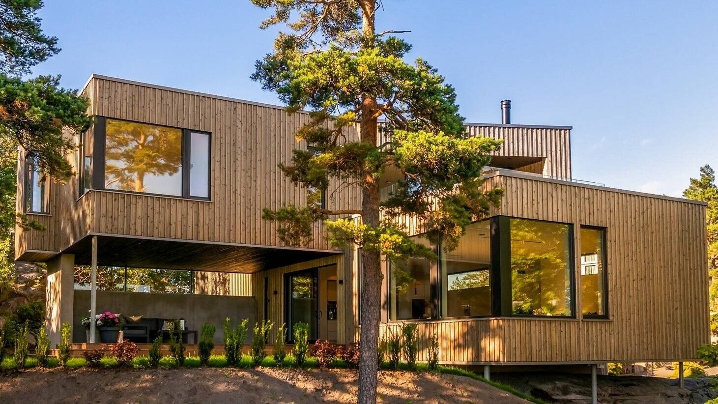 Rålekker arkitekttegnet ny enebolig med høy standard